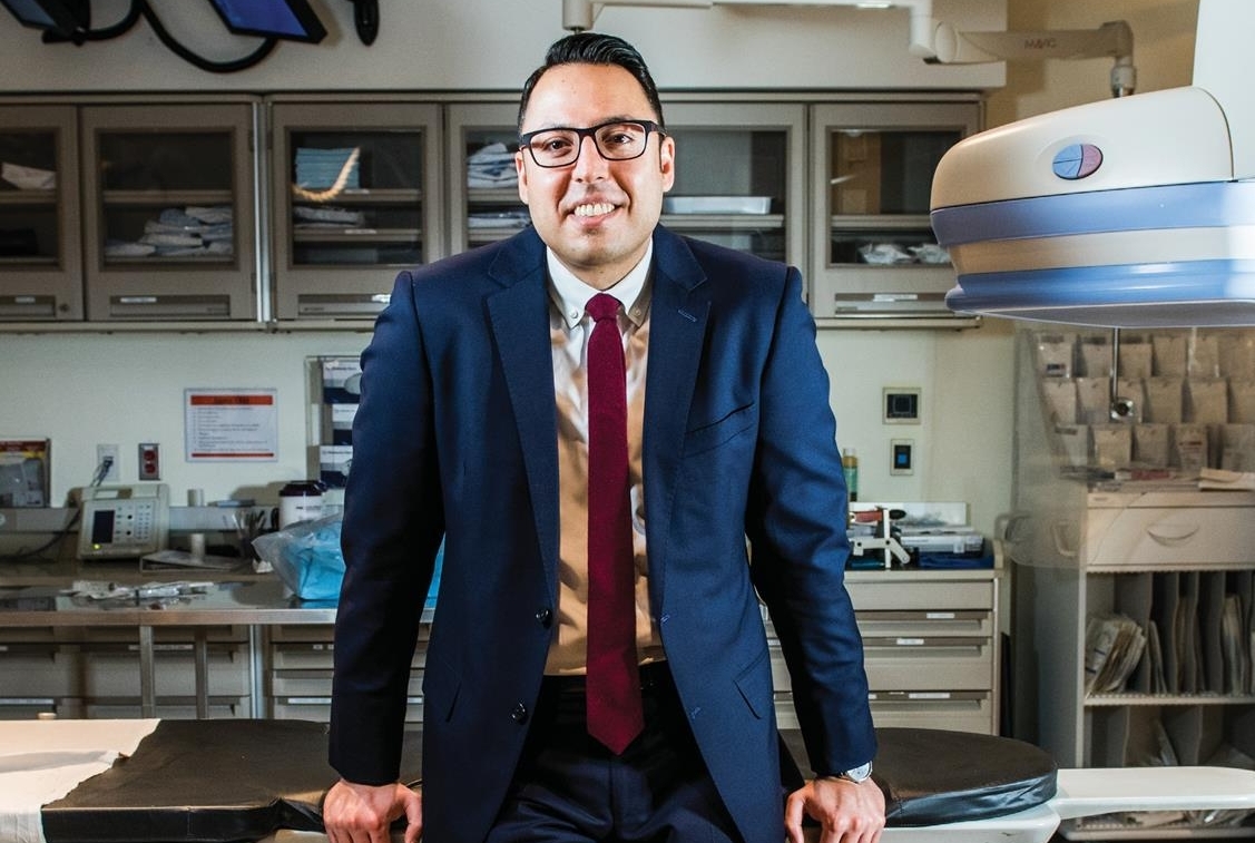 Dr. Babak Navi